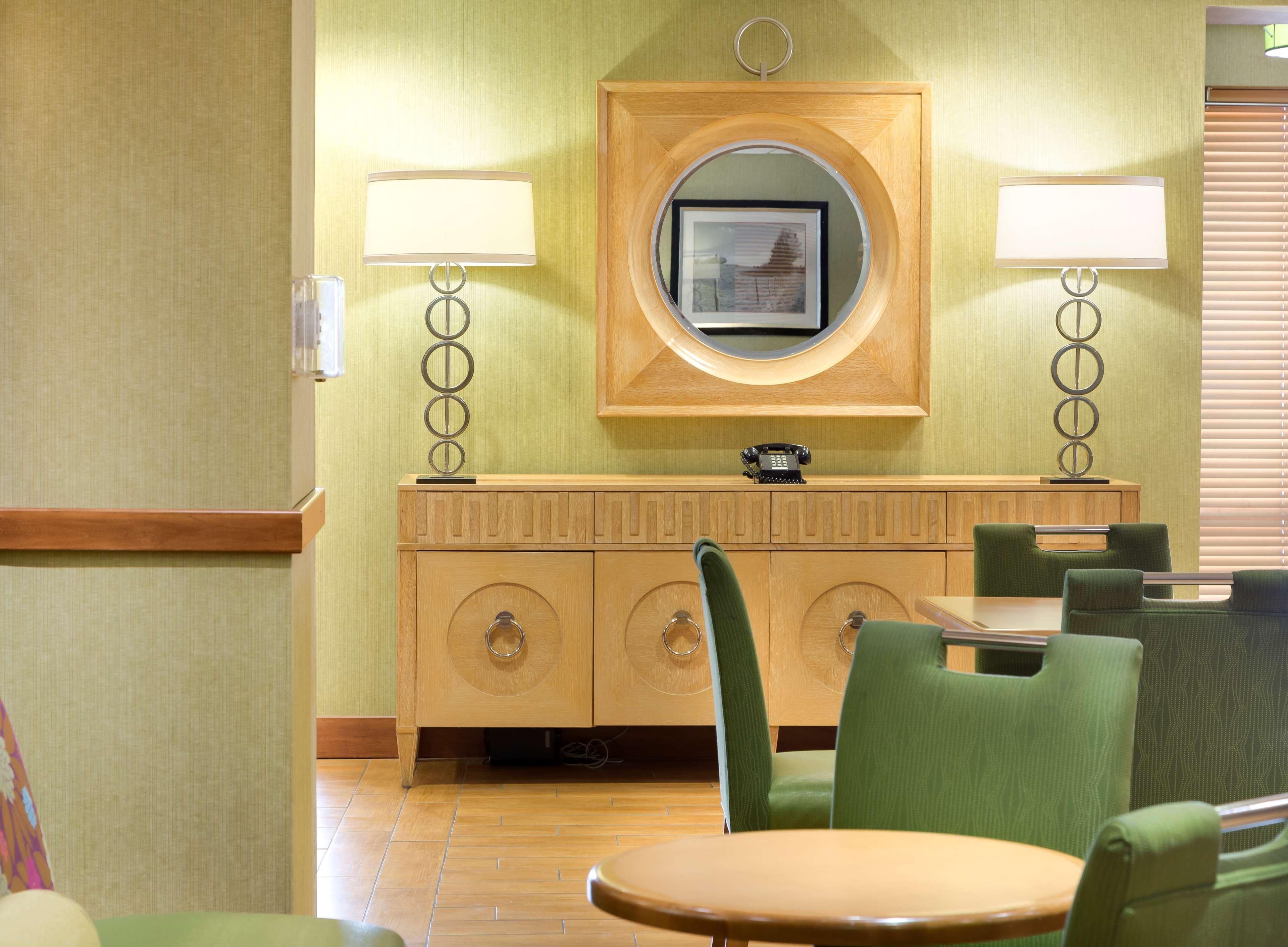Hampton Inn Harrisonburg - University Экстерьер фото