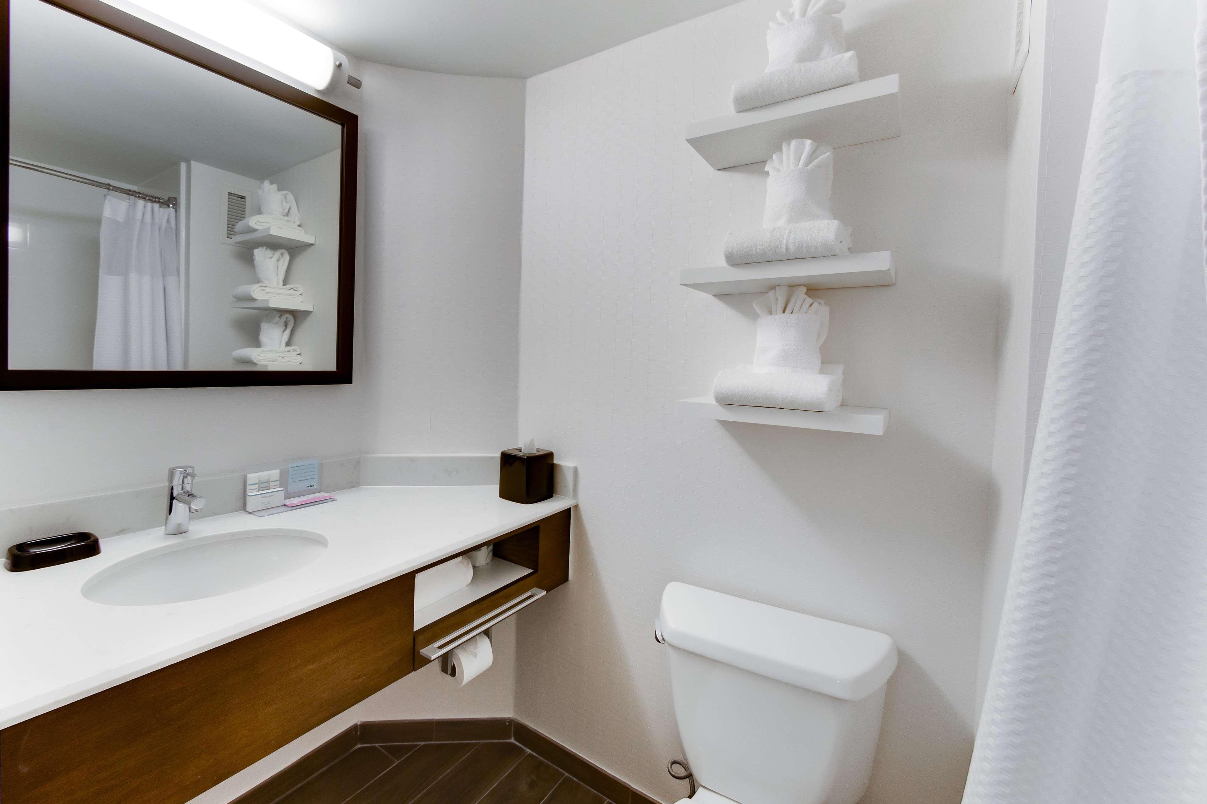 Hampton Inn Harrisonburg - University Экстерьер фото