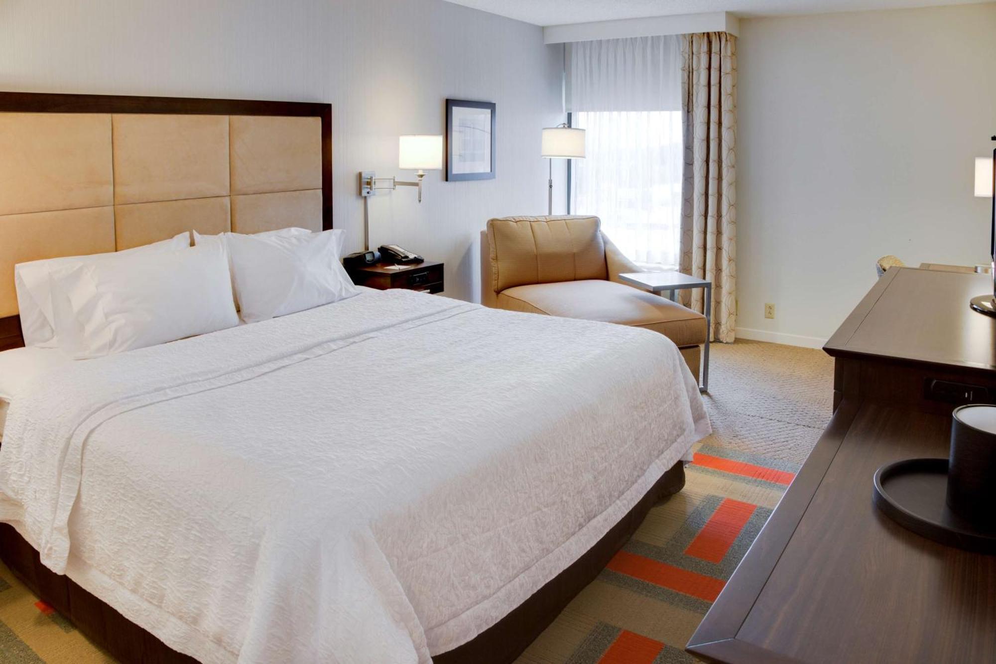 Hampton Inn Harrisonburg - University Экстерьер фото