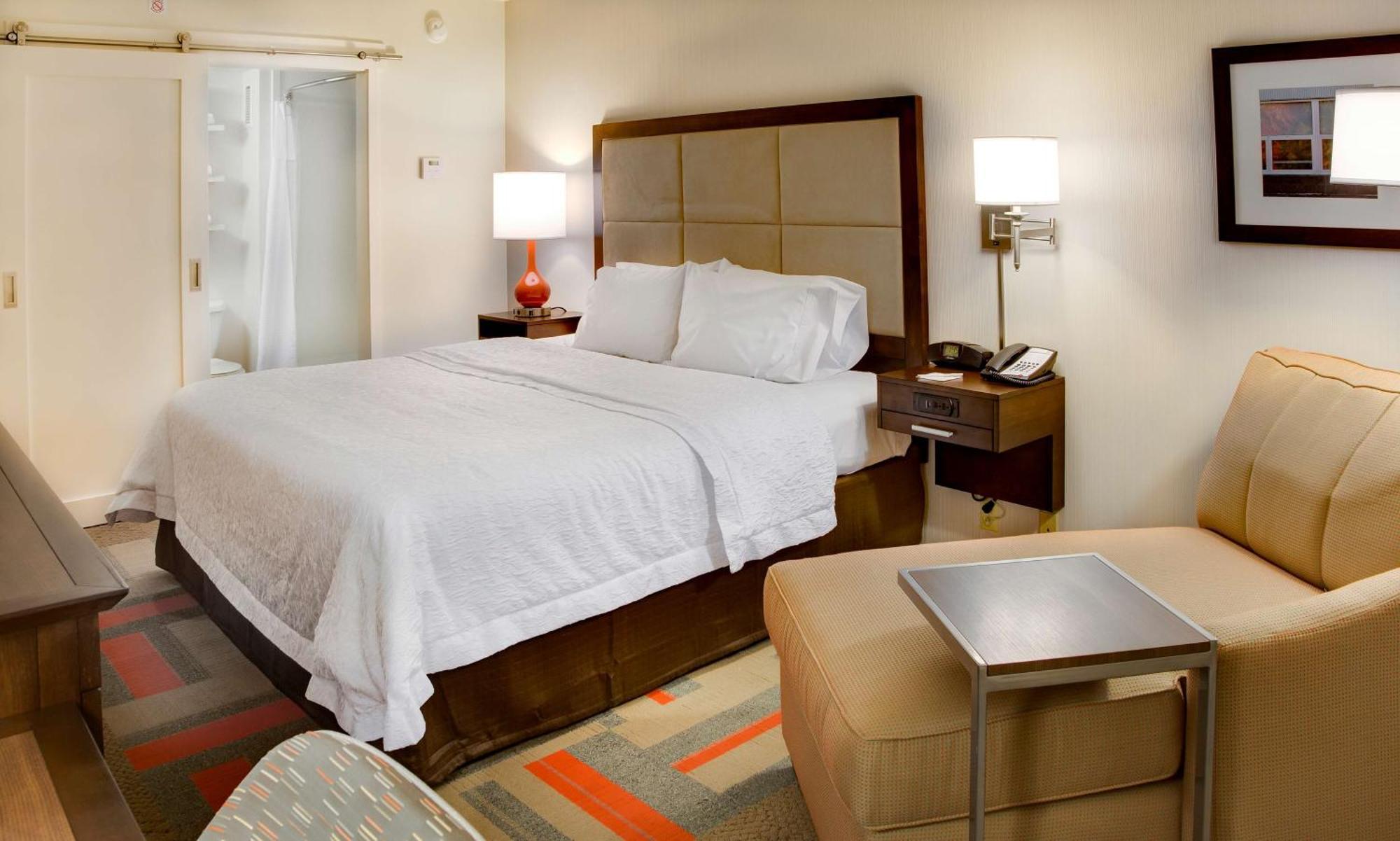 Hampton Inn Harrisonburg - University Экстерьер фото