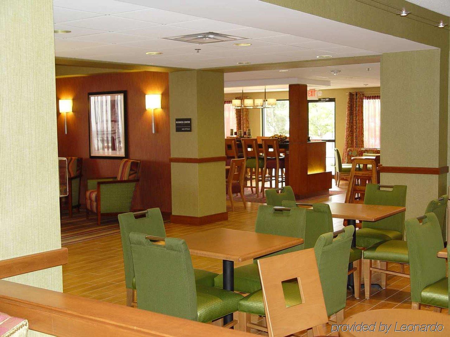Hampton Inn Harrisonburg - University Ресторан фото