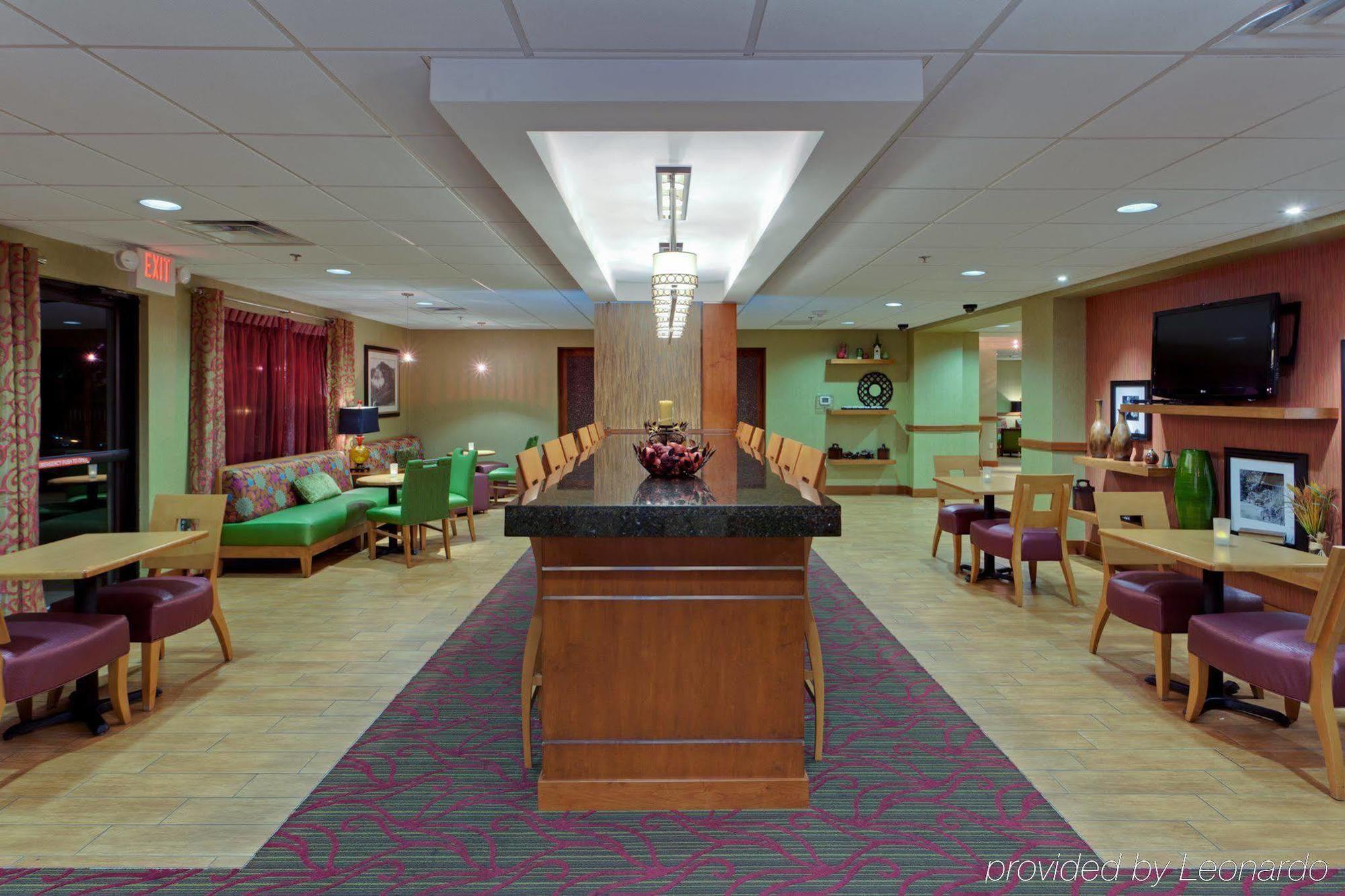 Hampton Inn Harrisonburg - University Ресторан фото